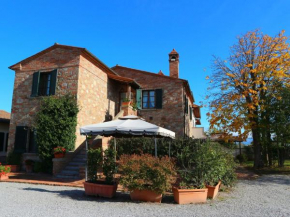 Graceful Home in Foiano della Chiana with Garden Foiano Della Chiana